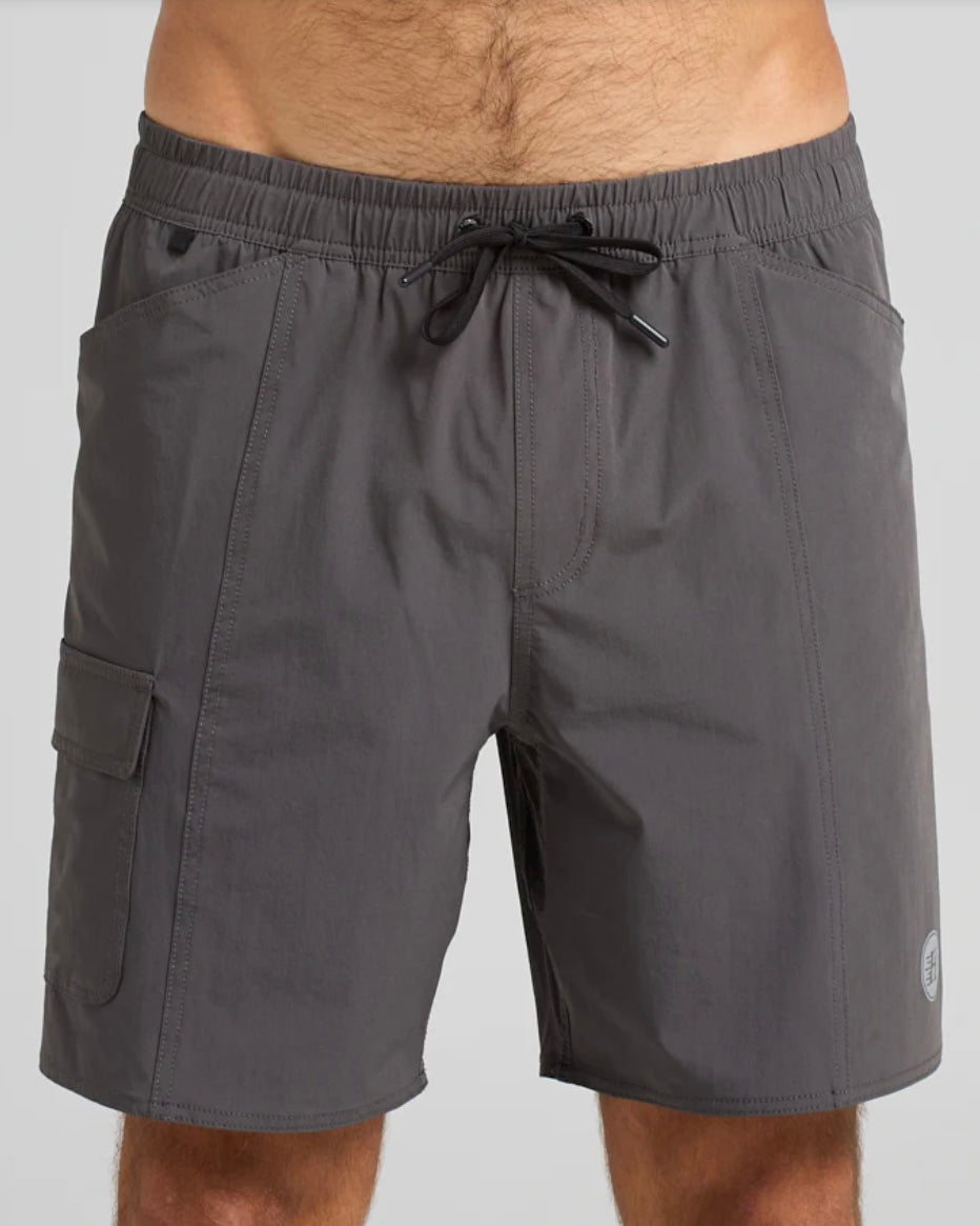 The Mad Hueys Coastline 18" Hybrid Shorts