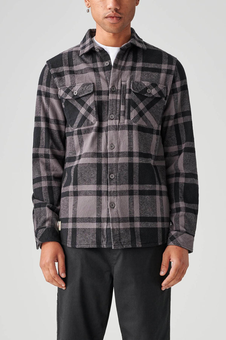 Globe Wanderer Shackets