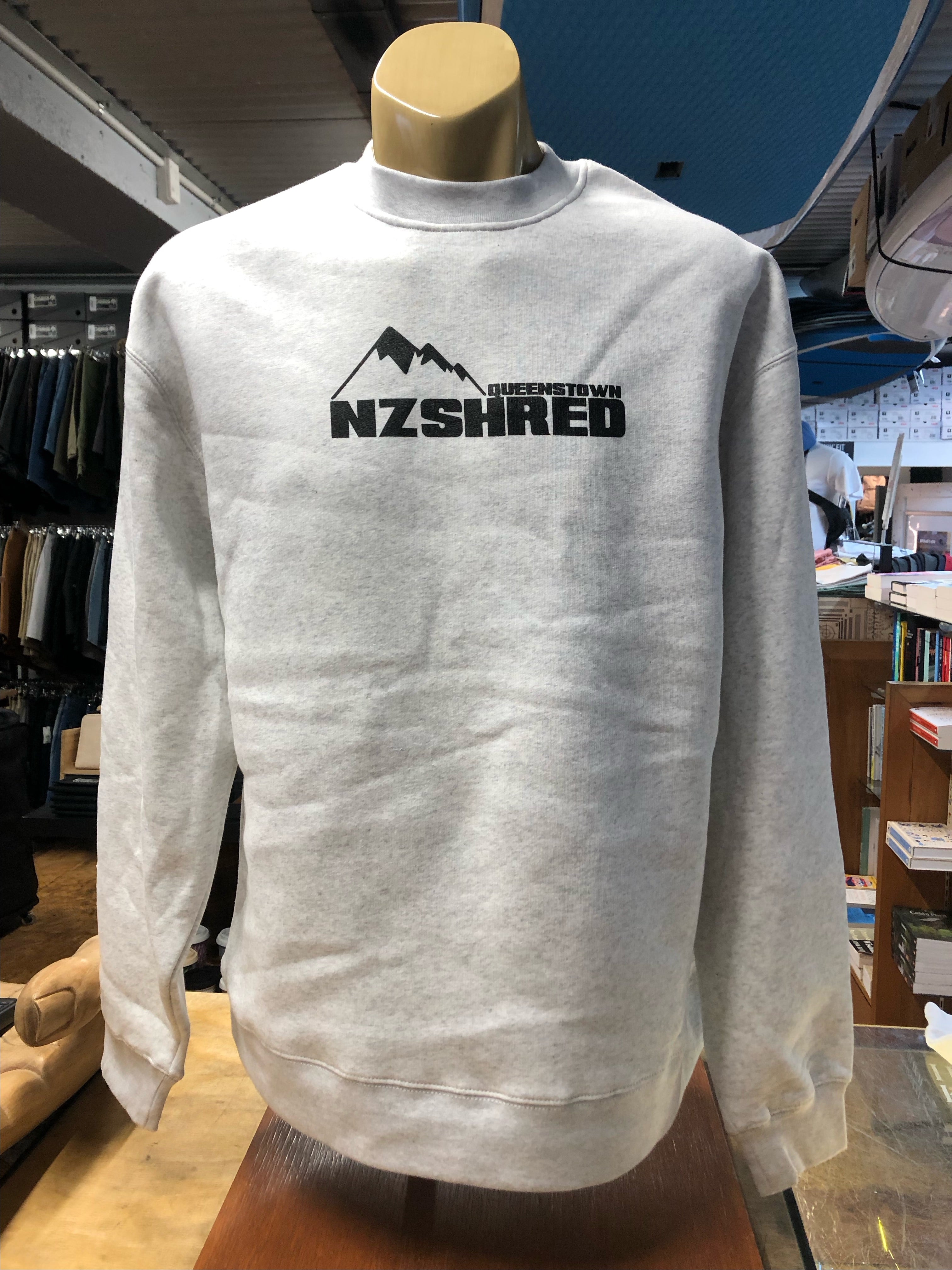 NZ Shred Relax Loose Fit Crews