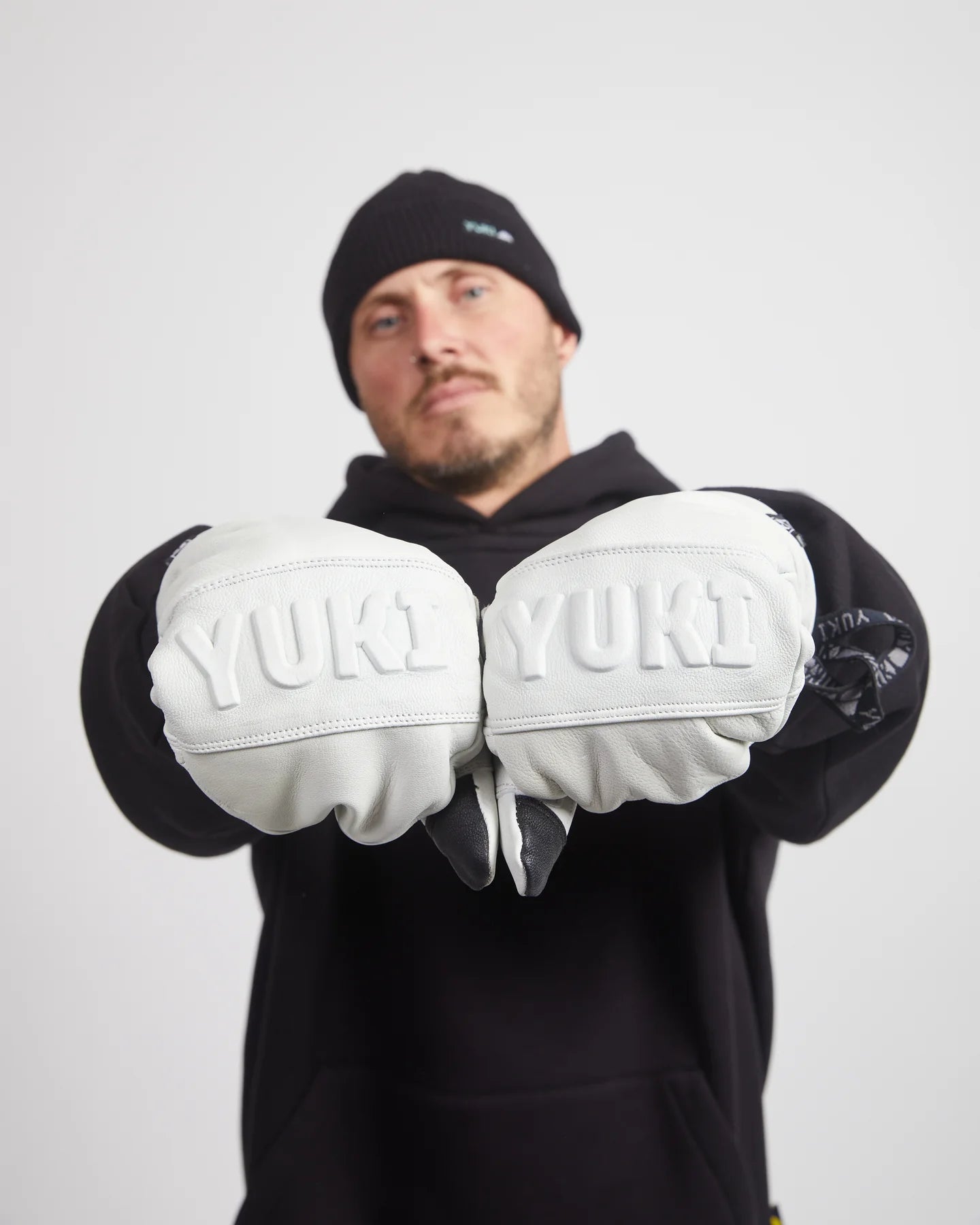 Yuki Legit Mitts